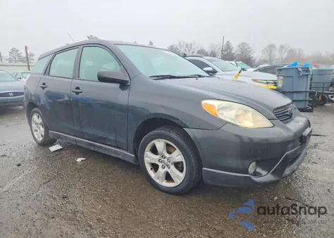 2005 Toyota Corolla Matrix Xr z USA, uszkodzony, nr VIN 2T1KR32E95C474566